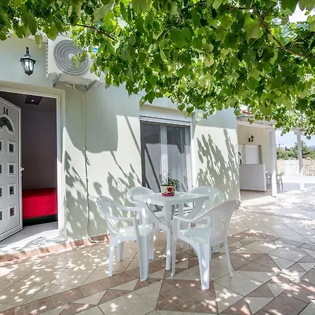 Villa Dimitris Potos Exterior photo
