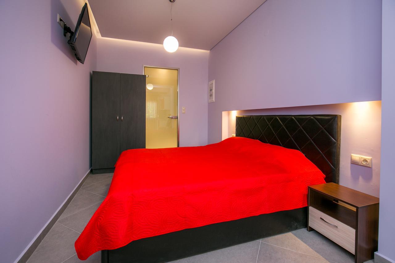 Dimitris Apartment Potos
