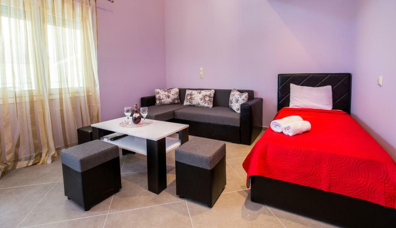 Apartment Dimitris *